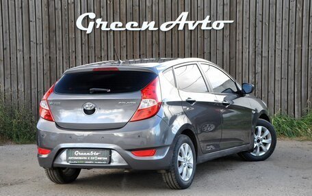 Hyundai Solaris II рестайлинг, 2011 год, 550 000 рублей, 5 фотография