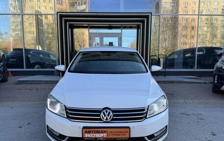 Volkswagen Passat B7, 2012 год, 1 079 000 рублей, 2 фотография