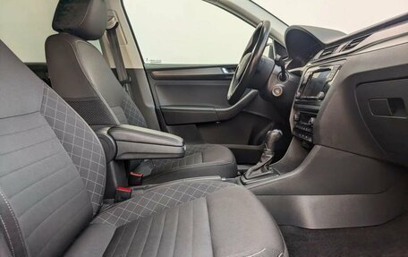 Skoda Rapid I, 2019 год, 1 299 000 рублей, 10 фотография