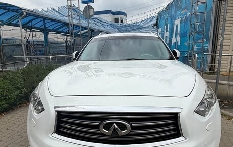 Infiniti FX II, 2012 год, 2 000 000 рублей, 19 фотография