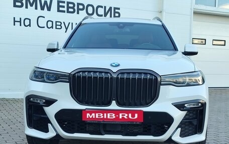 BMW X7, 2021 год, 9 100 000 рублей, 3 фотография