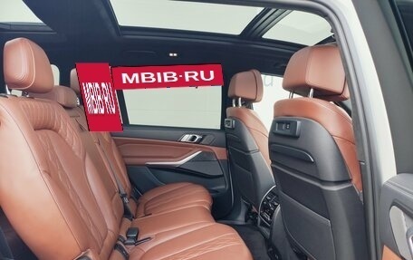 BMW X7, 2021 год, 9 100 000 рублей, 16 фотография