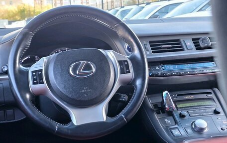 Lexus CT I рестайлинг, 2012 год, 1 570 000 рублей, 23 фотография