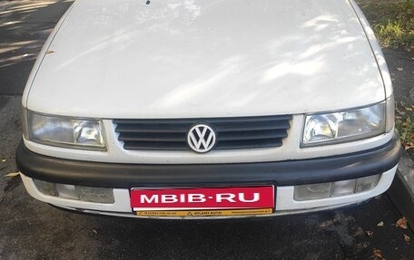 Volkswagen Passat B4, 1995 год, 275 000 рублей, 1 фотография