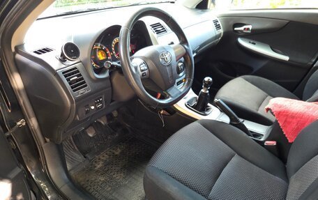 Toyota Corolla, 2012 год, 650 000 рублей, 4 фотография