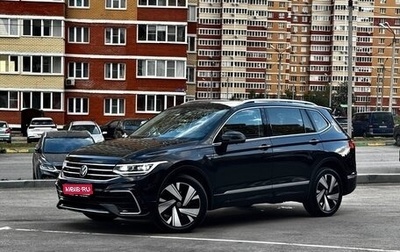 Volkswagen Tiguan II, 2023 год, 4 250 000 рублей, 1 фотография