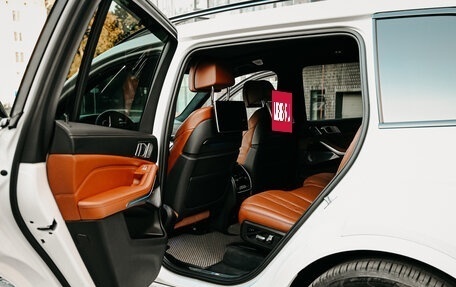 BMW X7, 2019 год, 7 500 000 рублей, 8 фотография