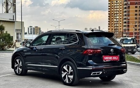 Volkswagen Tiguan II, 2023 год, 4 250 000 рублей, 9 фотография