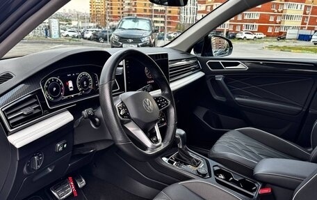 Volkswagen Tiguan II, 2023 год, 4 250 000 рублей, 14 фотография