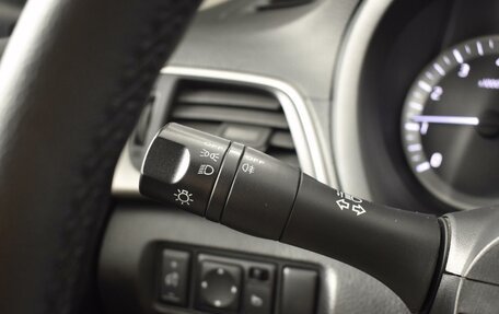 Nissan Tiida, 2015 год, 999 900 рублей, 16 фотография