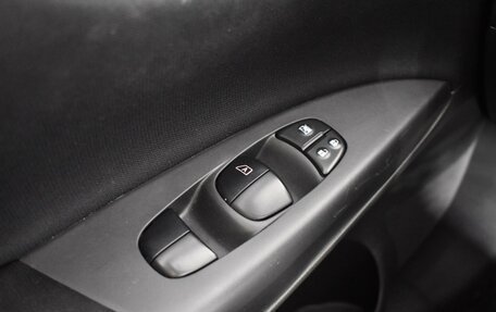 Nissan Tiida, 2015 год, 999 900 рублей, 20 фотография