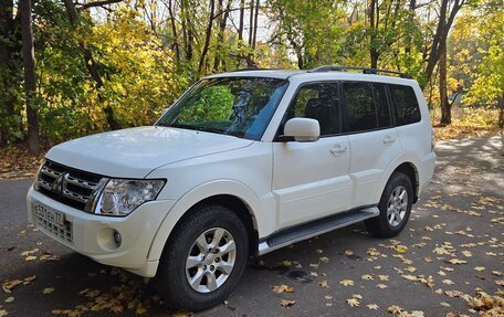 Mitsubishi Pajero IV, 2012 год, 1 778 000 рублей, 4 фотография