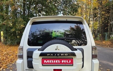 Mitsubishi Pajero IV, 2012 год, 1 778 000 рублей, 7 фотография
