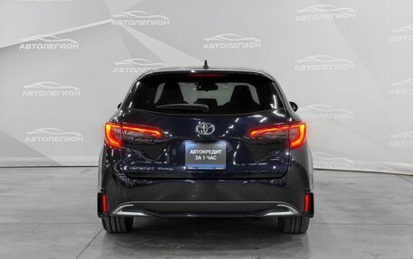 Toyota Corolla, 2022 год, 1 900 000 рублей, 4 фотография