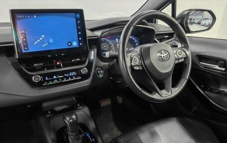 Toyota Corolla, 2022 год, 1 900 000 рублей, 13 фотография