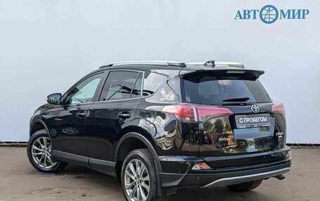 Toyota RAV4, 2018 год, 2 500 000 рублей, 7 фотография