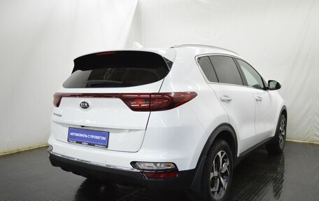 KIA Sportage IV рестайлинг, 2021 год, 1 990 000 рублей, 5 фотография