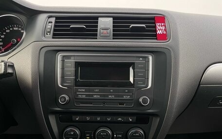Volkswagen Jetta VI, 2016 год, 1 330 000 рублей, 13 фотография