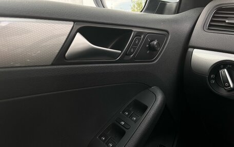 Volkswagen Jetta VI, 2016 год, 1 330 000 рублей, 16 фотография