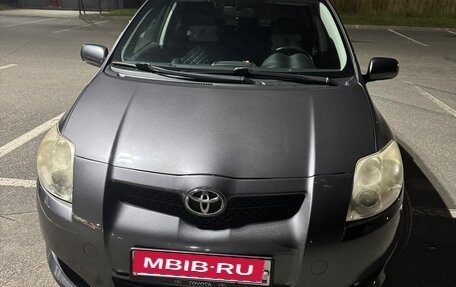 Toyota Auris II, 2008 год, 700 000 рублей, 1 фотография