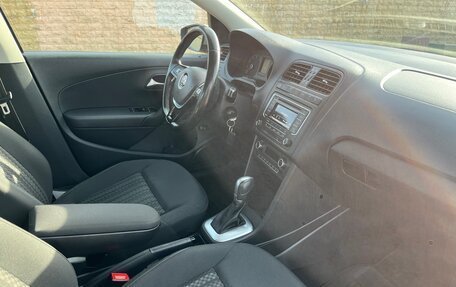 Volkswagen Polo VI (EU Market), 2017 год, 1 325 000 рублей, 13 фотография