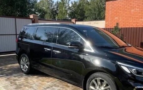 KIA Carnival III, 2019 год, 3 100 000 рублей, 11 фотография
