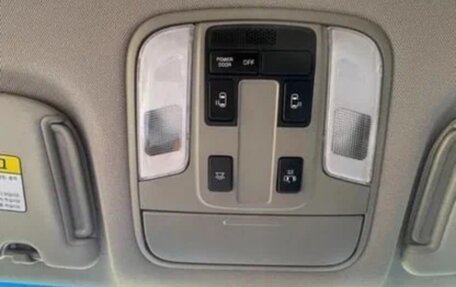 KIA Carnival III, 2019 год, 3 100 000 рублей, 16 фотография