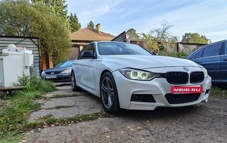 BMW 3 серия, 2012 год, 1 700 000 рублей, 2 фотография