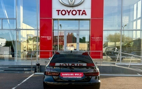 Toyota Camry, 2018 год, 2 470 000 рублей, 8 фотография
