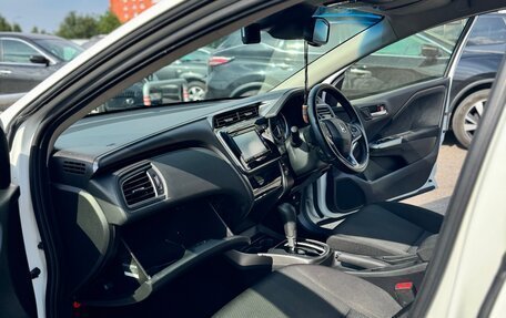 Honda Grace I, 2020 год, 1 300 000 рублей, 17 фотография