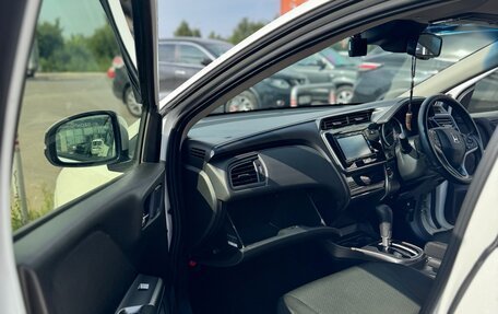 Honda Grace I, 2020 год, 1 300 000 рублей, 16 фотография