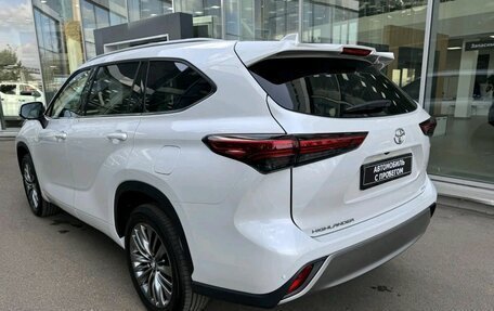 Toyota Highlander, 2026 год, 5 350 000 рублей, 2 фотография