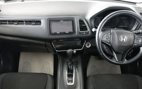 Honda Vezel, 2019 год, 1 740 000 рублей, 6 фотография