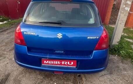 Suzuki Swift III, 2006 год, 450 000 рублей, 1 фотография