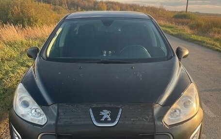 Peugeot 308 II, 2011 год, 380 000 рублей, 1 фотография