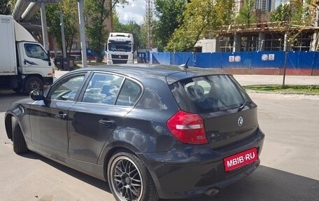 BMW 1 серия, 2010 год, 1 100 000 рублей, 4 фотография