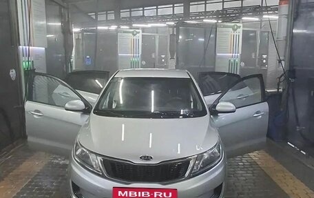 KIA Rio III рестайлинг, 2012 год, 800 000 рублей, 2 фотография