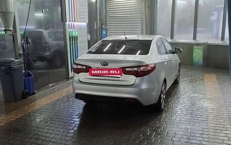 KIA Rio III рестайлинг, 2012 год, 800 000 рублей, 3 фотография