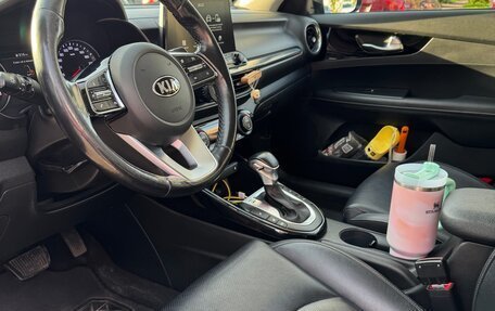 KIA Cerato IV, 2018 год, 1 900 000 рублей, 14 фотография