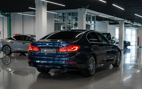 BMW 5 серия, 2018 год, 3 280 000 рублей, 5 фотография