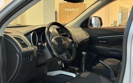 Mitsubishi ASX I рестайлинг, 2010 год, 777 000 рублей, 11 фотография