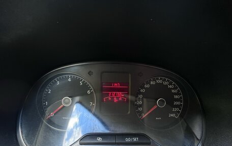 Volkswagen Polo VI (EU Market), 2013 год, 600 000 рублей, 5 фотография