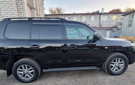 Toyota Land Cruiser 200, 2008 год, 2 350 000 рублей, 6 фотография