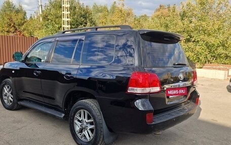 Toyota Land Cruiser 200, 2008 год, 2 350 000 рублей, 10 фотография