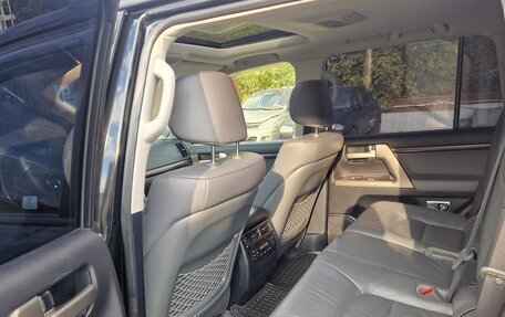 Toyota Land Cruiser 200, 2008 год, 2 350 000 рублей, 30 фотография