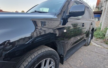 Toyota Land Cruiser 200, 2008 год, 2 350 000 рублей, 21 фотография