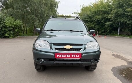 Chevrolet Niva I рестайлинг, 2014 год, 730 000 рублей, 3 фотография