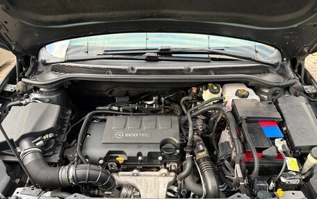 Opel Astra J, 2011 год, 580 000 рублей, 13 фотография