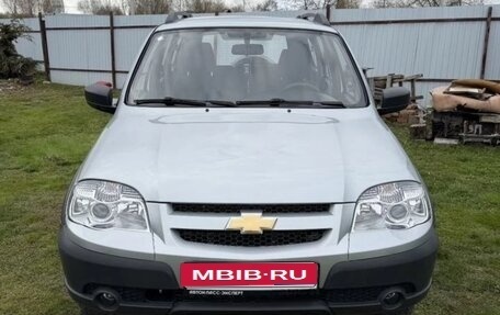 Chevrolet Niva I рестайлинг, 2014 год, 586 000 рублей, 1 фотография