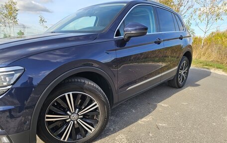 Volkswagen Tiguan II, 2017 год, 2 750 000 рублей, 3 фотография